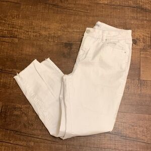 D. Jeans white jeggings